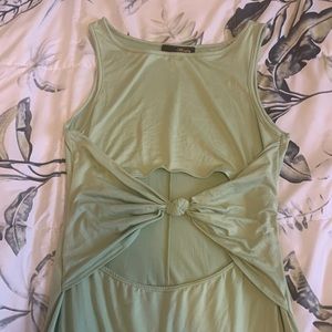 Front cut out maxi dress